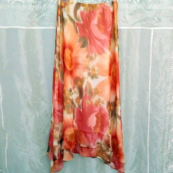 SALE! Chiffon Set: Floral Maxi Skirt & Blouse, Pink & Coral, Wedding Guest, 8 - Picture 4 of 7